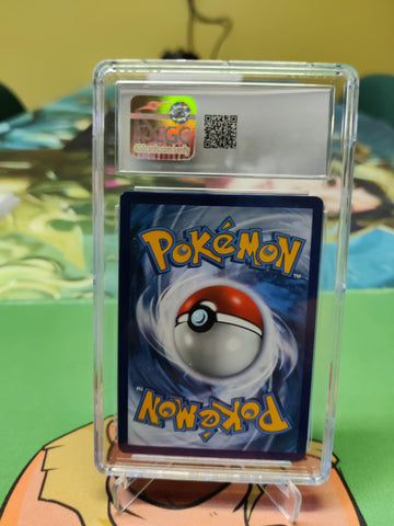 Graded- Chandelure VMAX Fusion Strike 2021 #40 CGC Mint+ 9.5