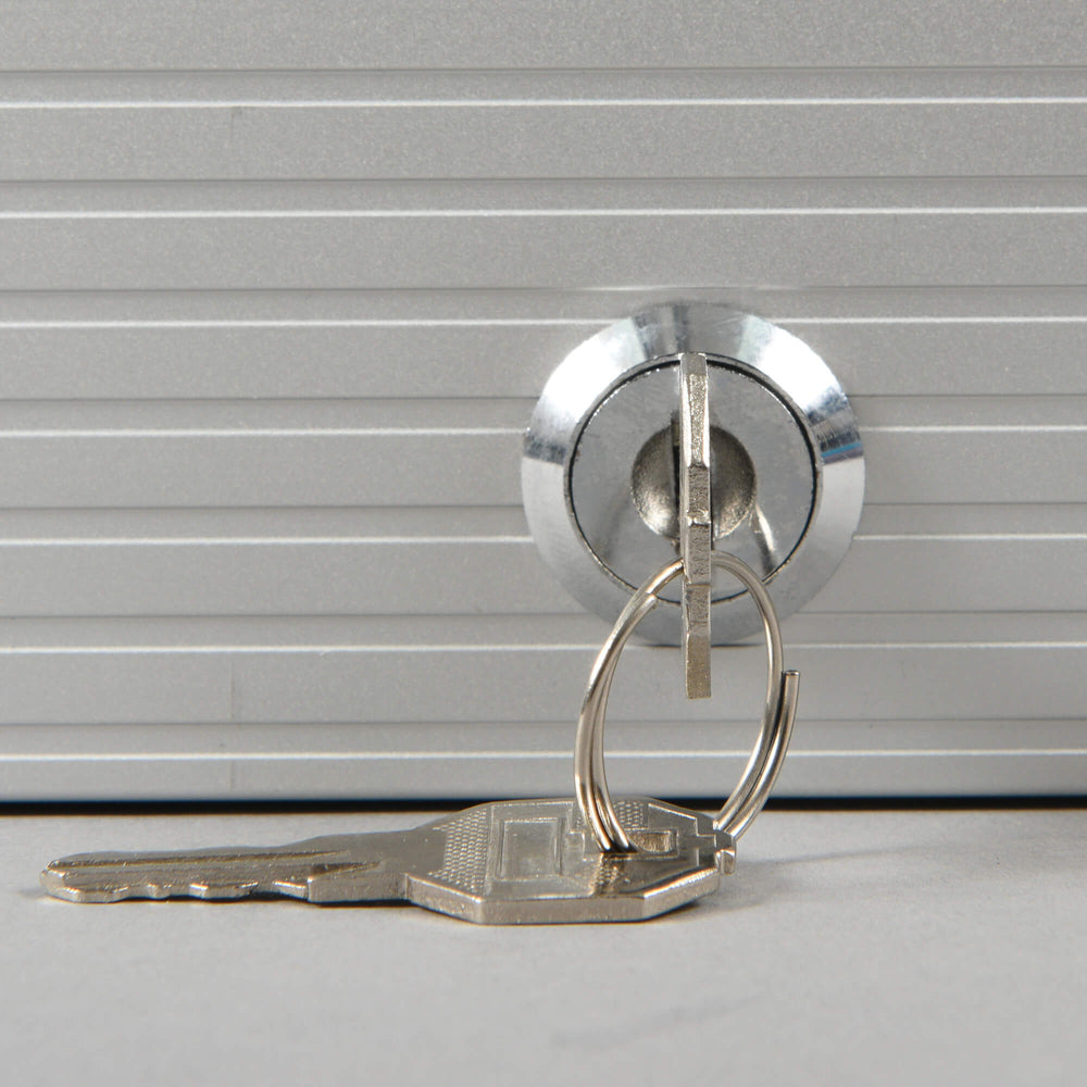 Lockable Aluminum Display Case – Top Display Vendor Trade Show