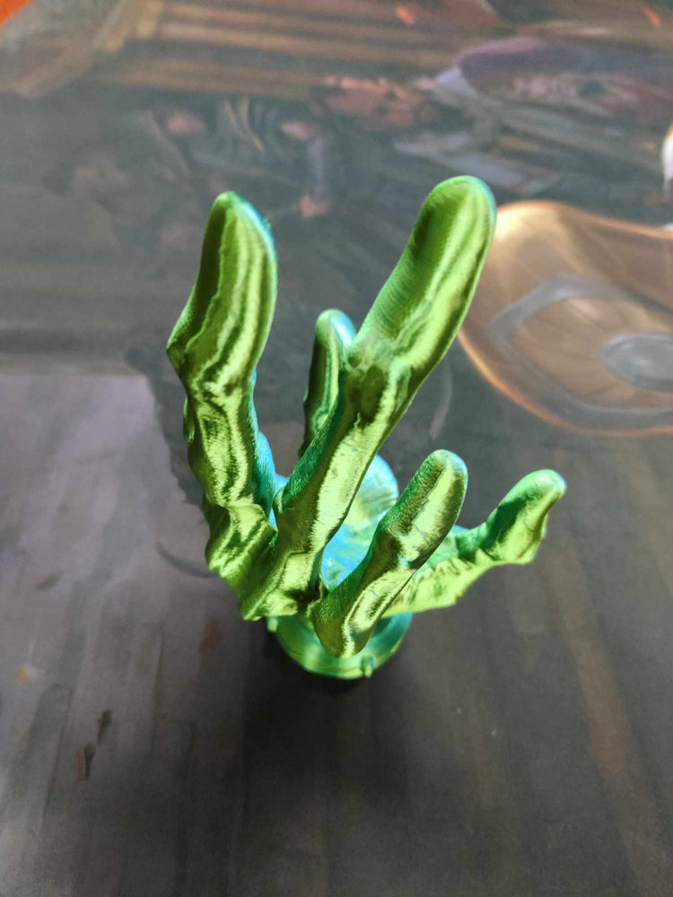 3D print- Alien Hand cell phone holder (or anything else you want to hold) multi color