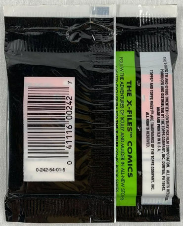Topps 1995- The X-Files Series One Trading Card Packs: 13 card pack